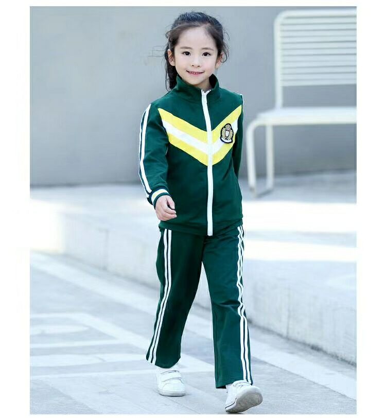 學(xué)生校服三件套 (3)